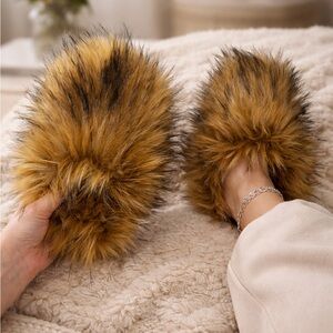 Fuzzy Brown Women's Slippers